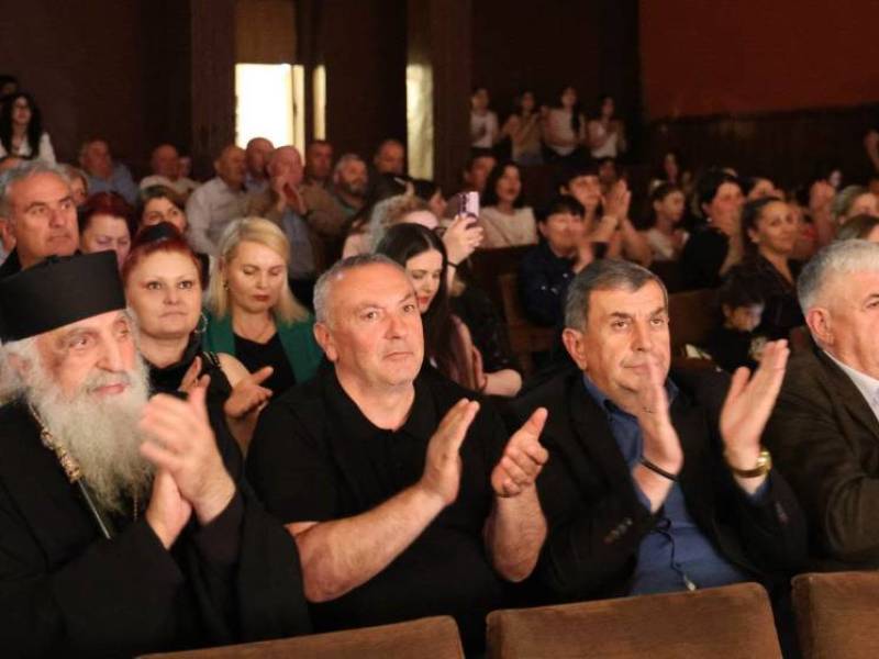 ცაგერის მუნიციპალიტეტის მერი ჭაბუკი ჭაბუკიანი ჭყონდიდის, ცაგერის და ლენტეხის...